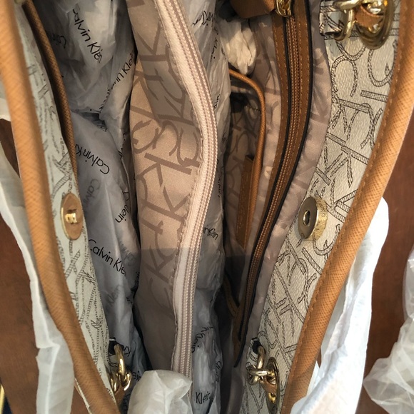 Calvin Klein CK Handbag-Sold another site - Picture 7 of 8